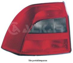 Alkar 2202444 - PILOTO TRASERO DERECHO S/PORTALAMPARAS